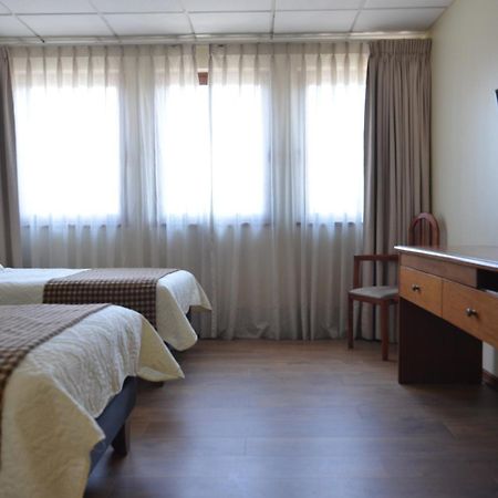 Tur Hotel Santiago Ngoại thất bức ảnh