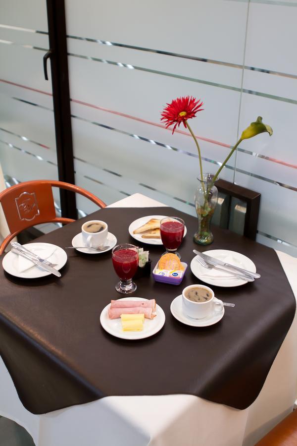Tur Hotel Santiago Ngoại thất bức ảnh