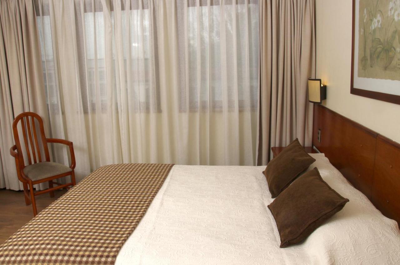 Tur Hotel Santiago Ngoại thất bức ảnh