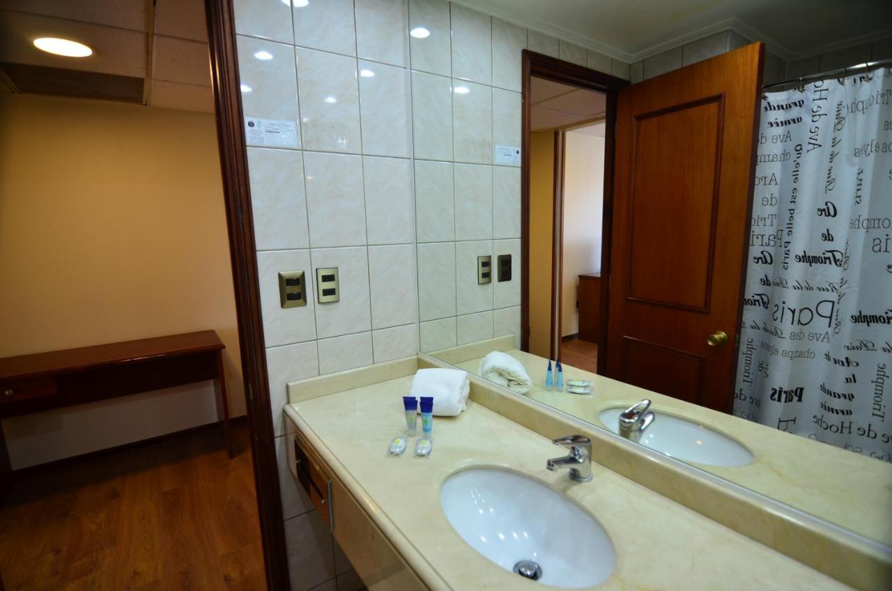 Tur Hotel Santiago Ngoại thất bức ảnh