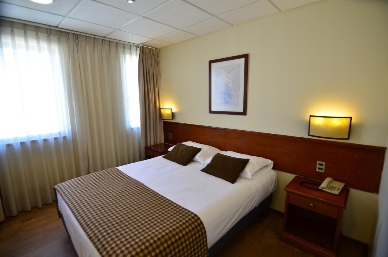 Tur Hotel Santiago Ngoại thất bức ảnh